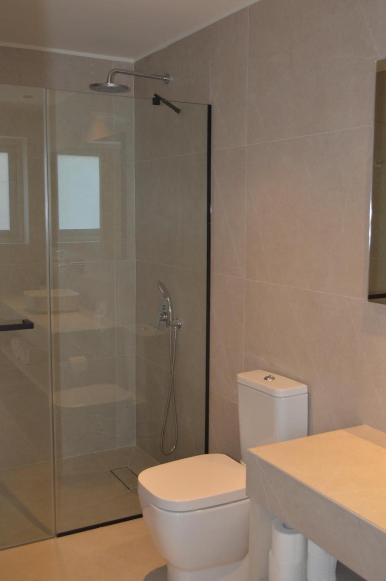 Leondiana Boutique Hotel Larnaca Esterno foto